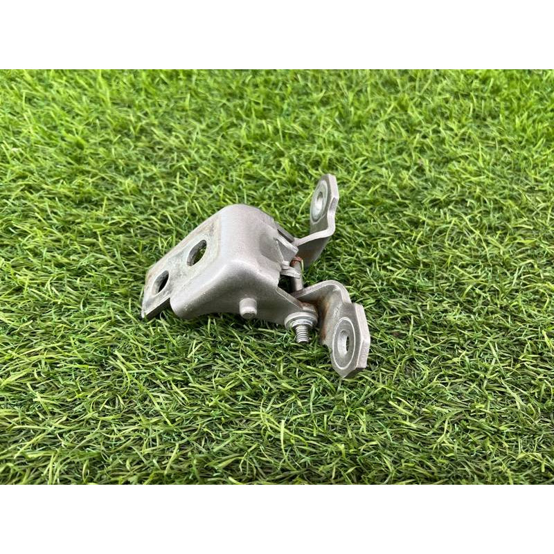 Петля двери (кузов и элементы) Renault Scenic III 2011 1.6 R9M 804000017R