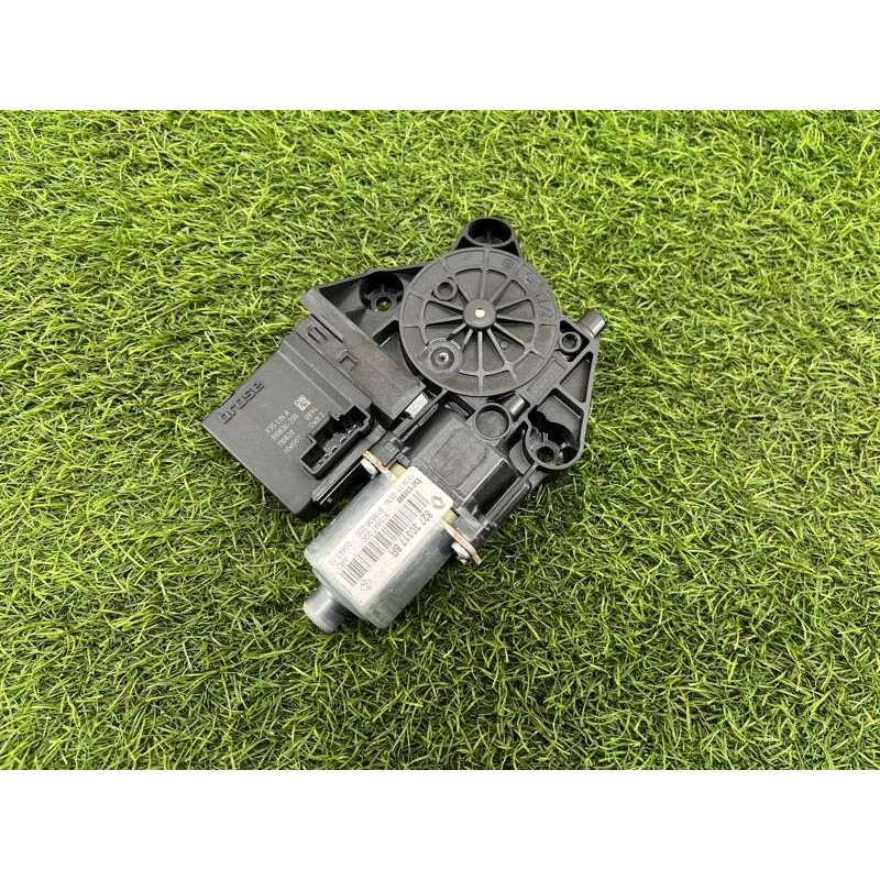 Мотор стеклоподъемника (электрика) Renault Scenic III 2011 1.6 R9M 827303178R