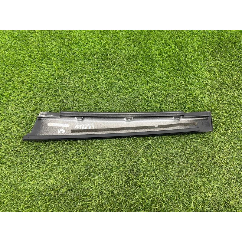 Накладка стойки (кузов и элементы) Renault Scenic III 2011 1.6 R9M 822820008R