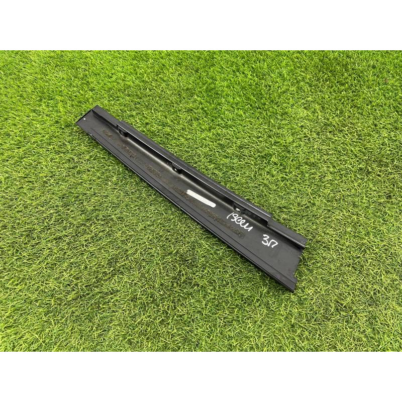 Накладка стойки (кузов и элементы) Renault Scenic III 2011 1.6 R9M 822830007R