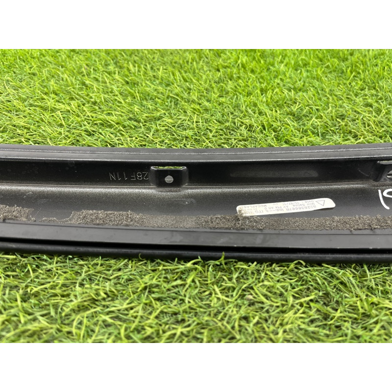 Накладка стойки (кузов и элементы) Renault Scenic III 2011 1.6 R9M 822830007R