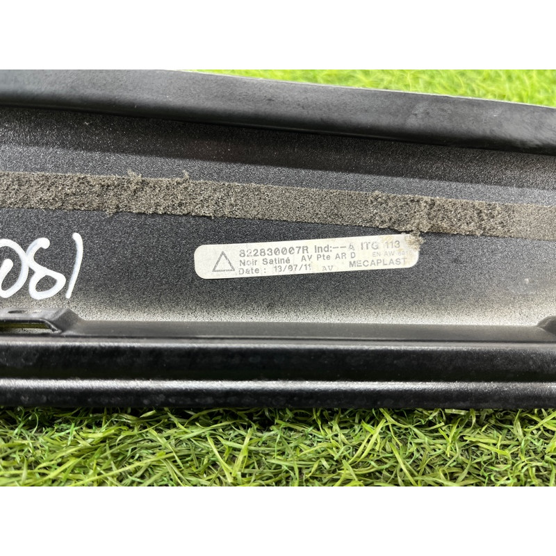 Накладка стойки (кузов и элементы) Renault Scenic III 2011 1.6 R9M 822830007R