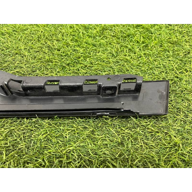 Накладка стойки (кузов и элементы) Renault Scenic III 2011 1.6 R9M 822340003R