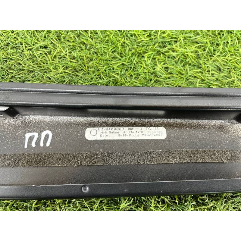 Накладка стойки (кузов и элементы) Renault Scenic III 2011 1.6 R9M 802840008R