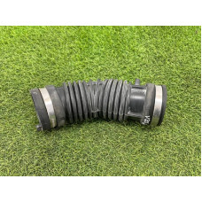 Патрубок воздушного фильтра