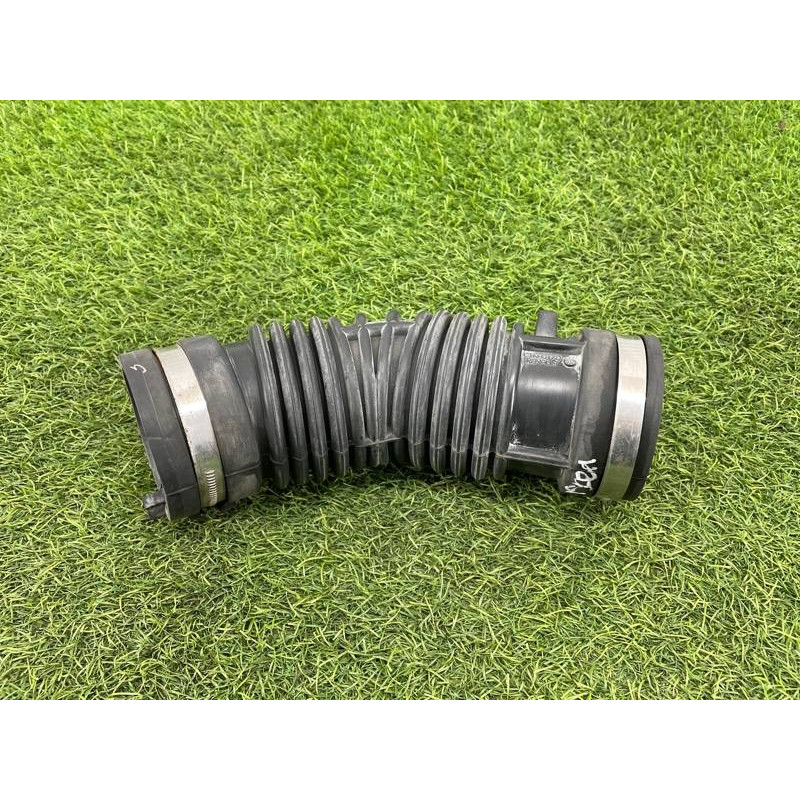 Патрубок воздушного фильтра (впускная система) Renault Scenic III 2011 1.6 R9M 165751903R