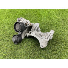 Кронштейн генератора