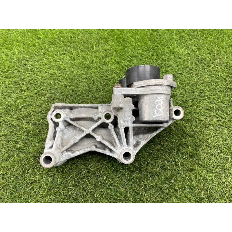 Кронштейн генератора (кронштейны двигателя) Renault Scenic III 2011 1.6 R9M 117105124R