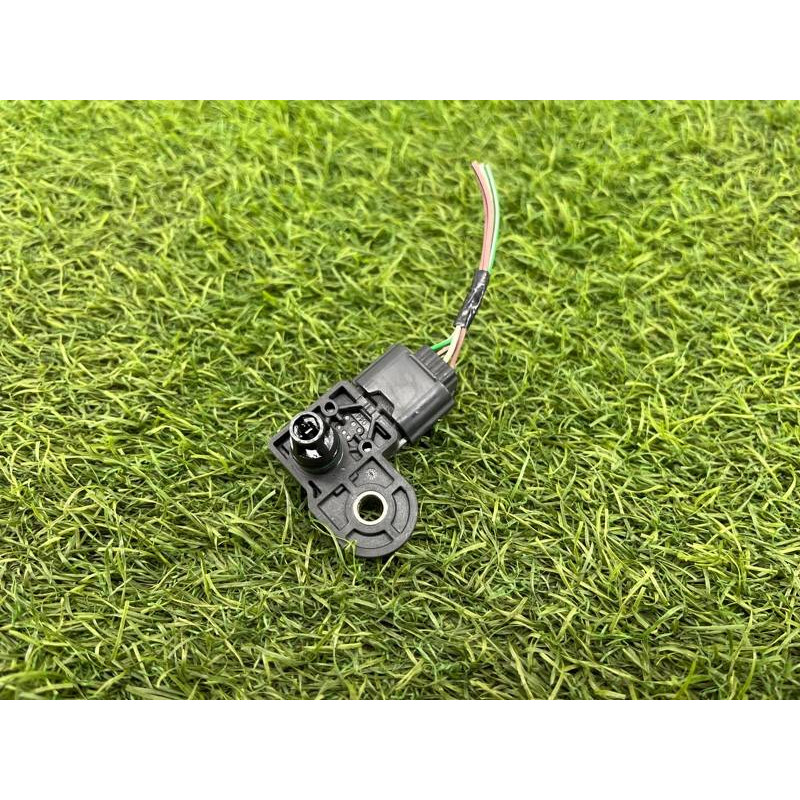 Датчик давления во впускном коллекторе (электрика двигателя) Renault Scenic III 2011 1.6 R9M 223657458R