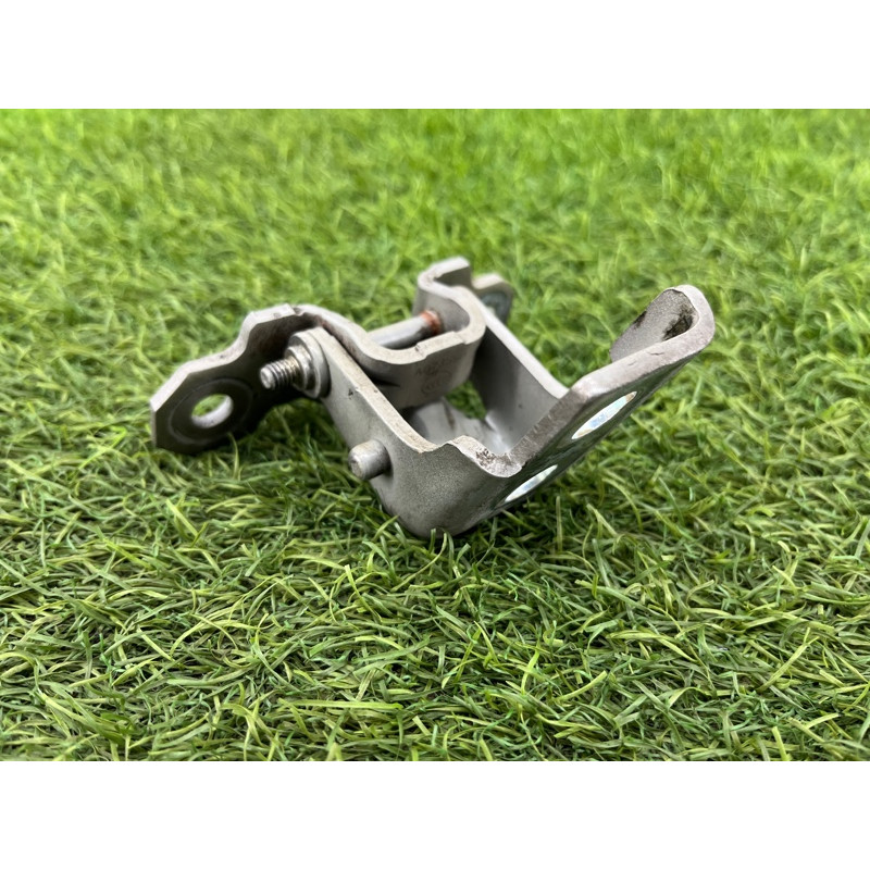 Петля двери (кузов и элементы) Renault Scenic III 2011 1.6 R9M 804010018R