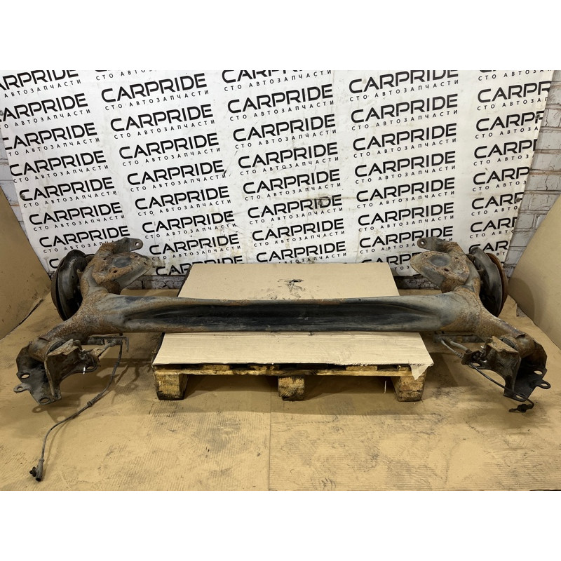 Балка подвески (подвеска) Renault Scenic III 2011 1.6 R9M 555113282R