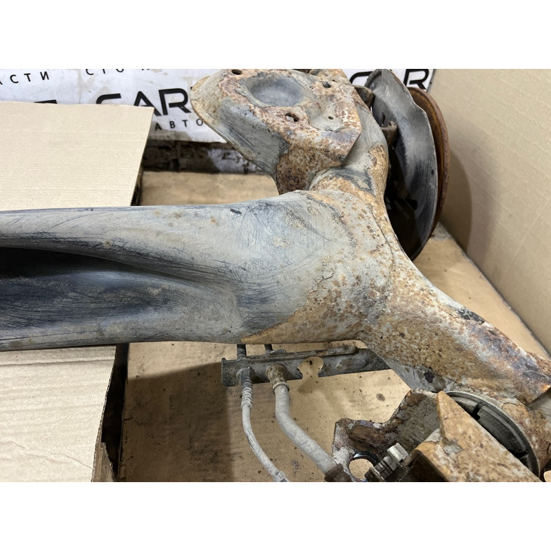 Балка подвески (подвеска) Renault Scenic III 2011 1.6 R9M 555113282R