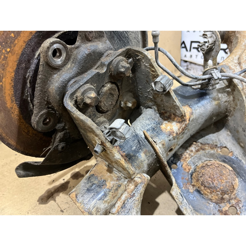 Балка подвески (подвеска) Renault Scenic III 2011 1.6 R9M 555113282R