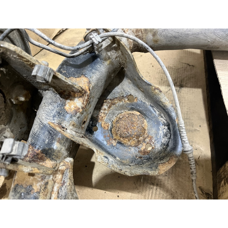 Балка подвески (подвеска) Renault Scenic III 2011 1.6 R9M 555113282R