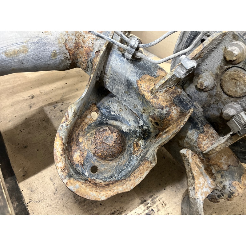 Балка подвески (подвеска) Renault Scenic III 2011 1.6 R9M 555113282R