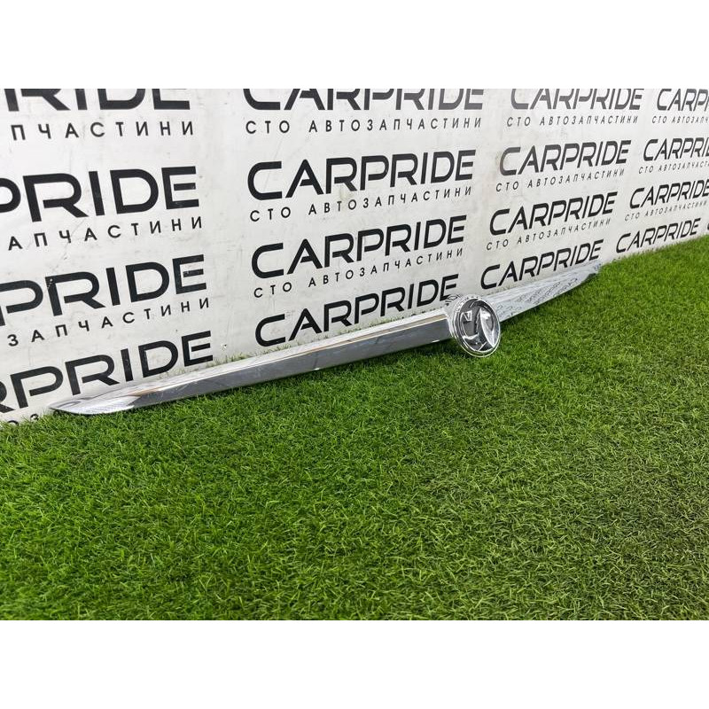 Накладка крышки багажника (кузов и элементы) Opel Insignia A 2012 2.0 DTH 13244388