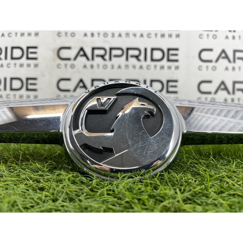 Накладка крышки багажника (кузов и элементы) Opel Insignia A 2012 2.0 DTH 13244388