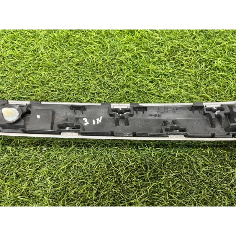 Накладка крышки багажника (кузов и элементы) Opel Insignia A 2012 2.0 DTH 13244388