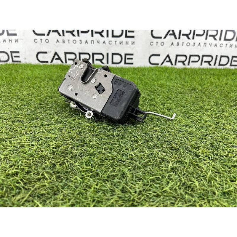 Замок двери (кузов и элементы) Opel Vectra C 2.2 Z22YH 13210769