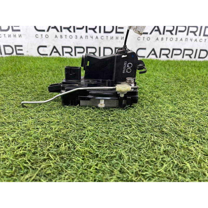 Замок двери (кузов и элементы) Opel Vectra C 2.2 Z22YH 13210769