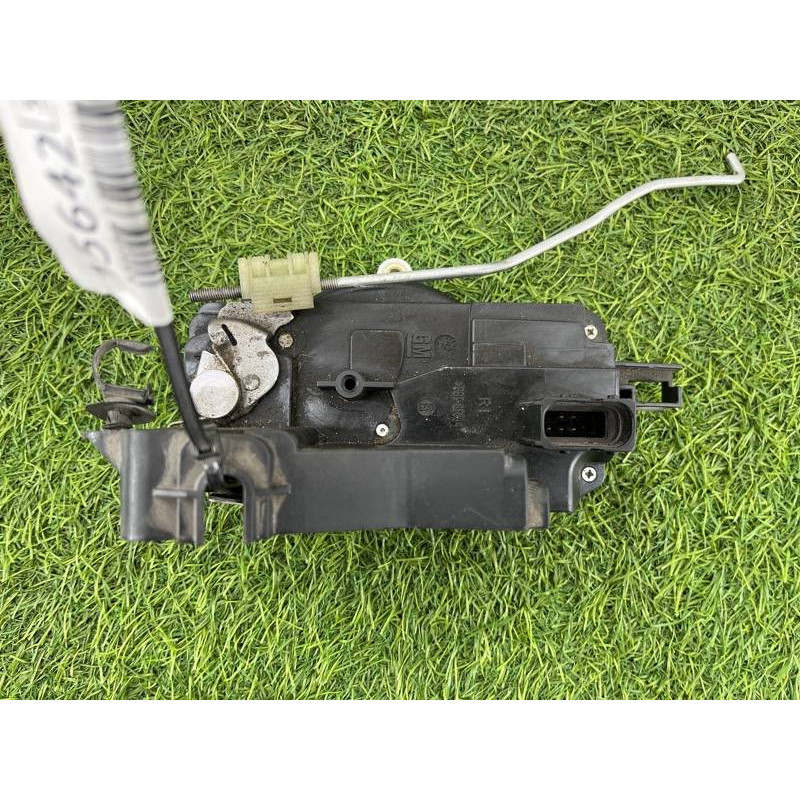 Замок двери (кузов и элементы) Opel Vectra C 2.2 Z22YH 13210769