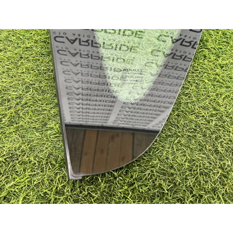 Форточка кузова (стекла и зеркала) Renault Scenic III 2011 1.6 R9M 833070003R