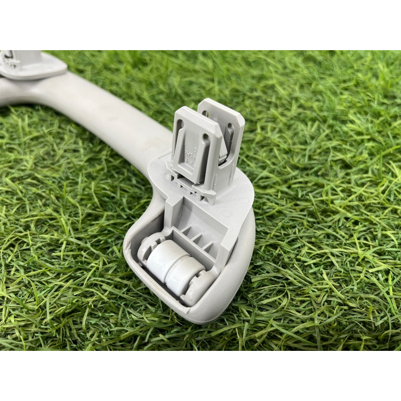 Ручка потолка (салон) Renault Scenic III 2011 1.6 R9M 739407170R