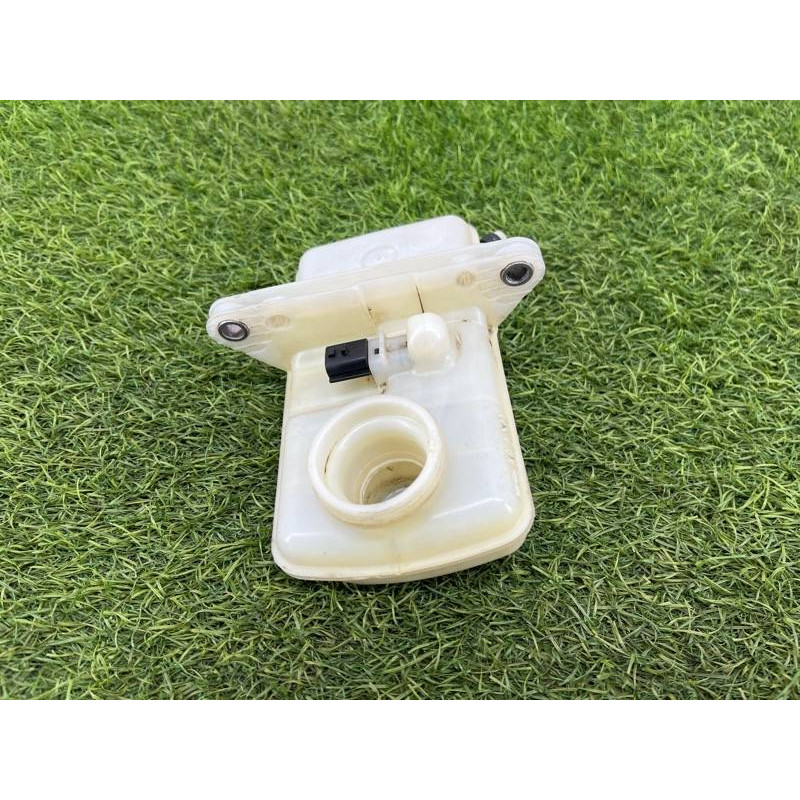 Бачок тормозной жидкости (тормозная система) Renault Scenic III 2011 1.6 R9M 460910004R