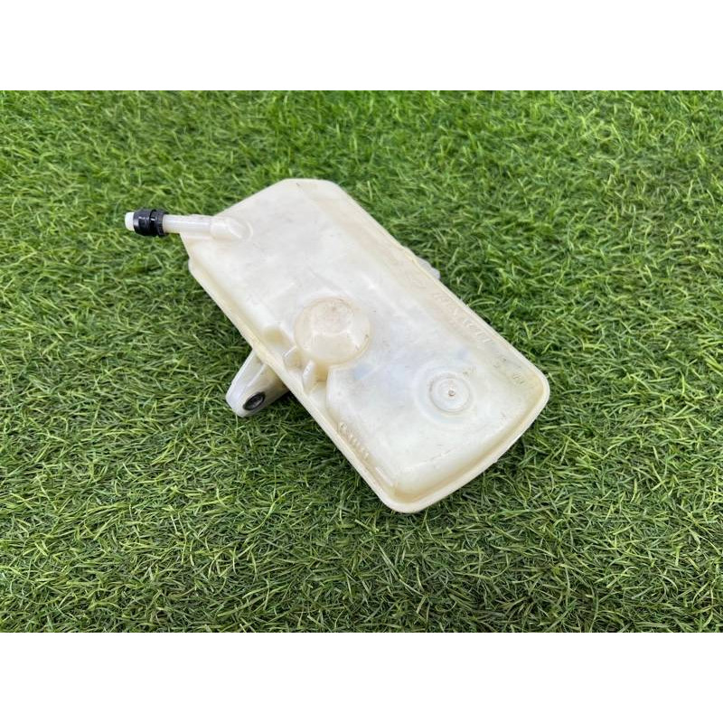 Бачок тормозной жидкости (тормозная система) Renault Scenic III 2011 1.6 R9M 460910004R