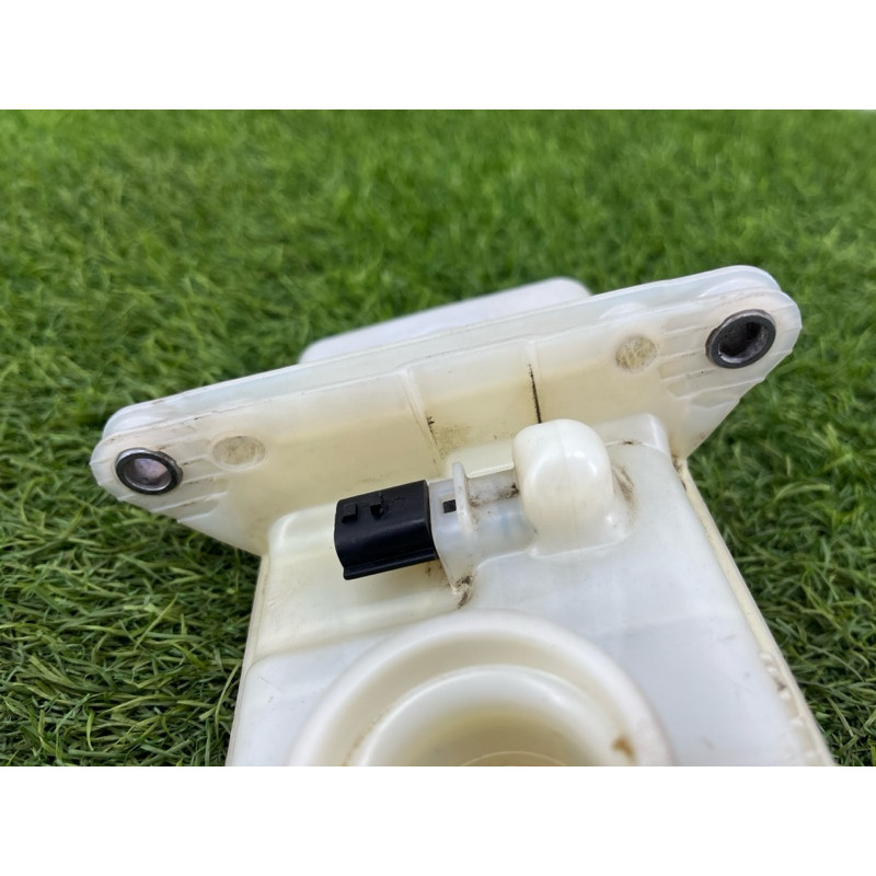 Бачок тормозной жидкости (тормозная система) Renault Scenic III 2011 1.6 R9M 460910004R