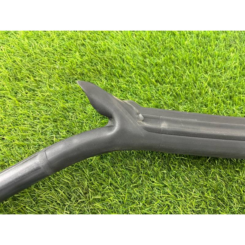 Уплотнитель проема двери (кузов и элементы) Audi A5 F5 2019 2.0 TFSI 8W8833708