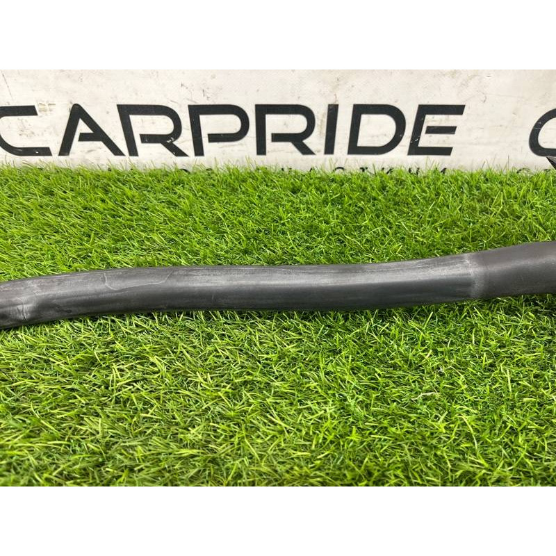 Уплотнитель проема двери (кузов и элементы) Audi A5 F5 2019 2.0 TFSI 8W8833708