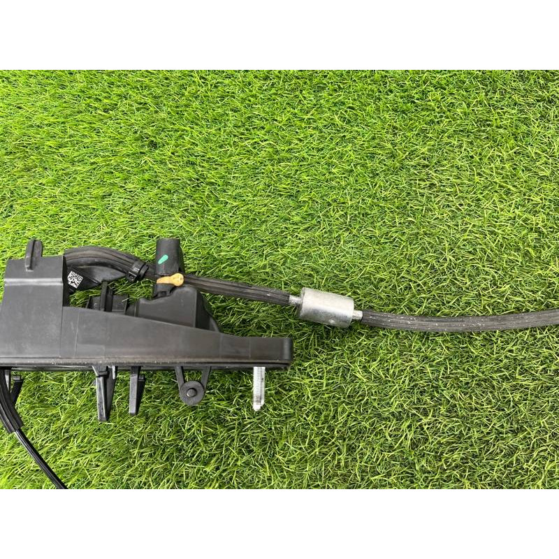 Трос аварийной разблокировки АКПП (трансмиссия) AUDI A4 B9 2017 2.0L 8W0713052K