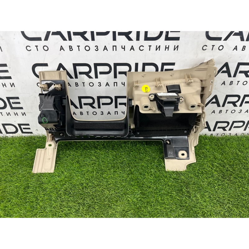 Бардачок водительский (салон) AUDI A4 B9 2017 2.0L 8W1880301ABV2