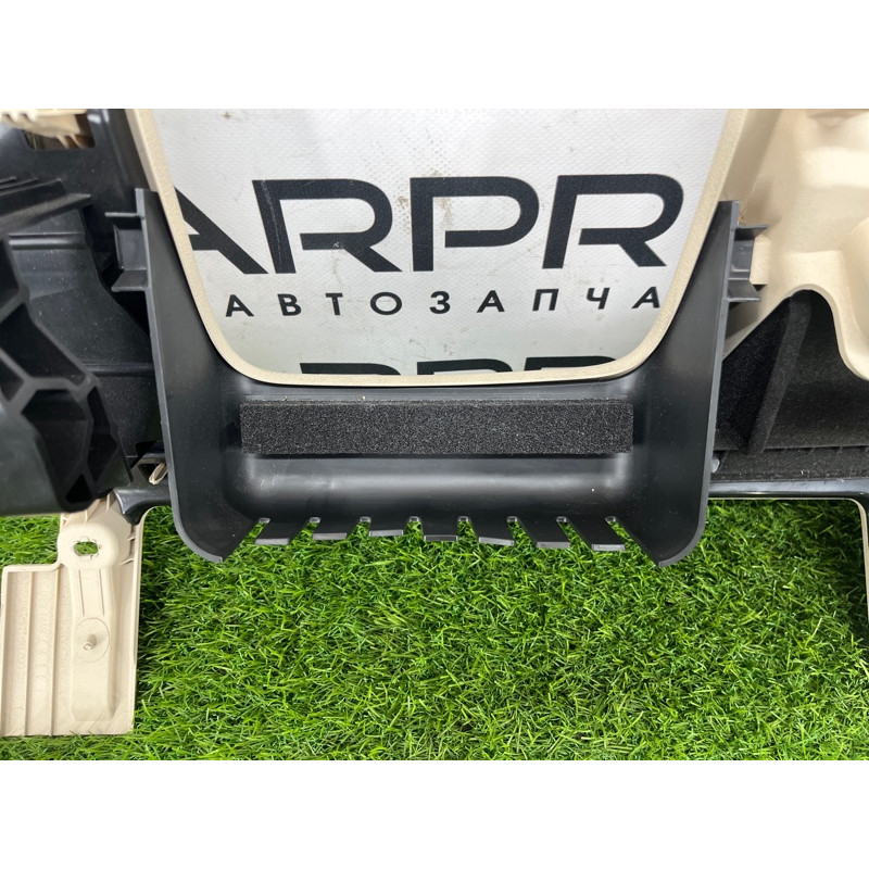 Бардачок водительский (салон) AUDI A4 B9 2017 2.0L 8W1880301ABV2