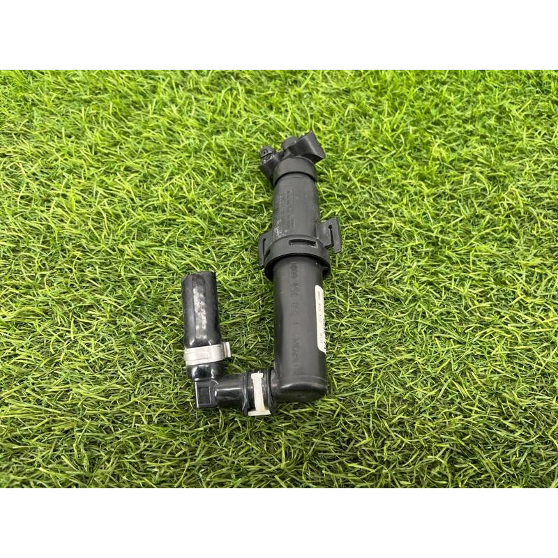 Форсунка омывателя (кузов и элементы) Audi Q5 8R 2012 3.2 CALB 8R0955102
