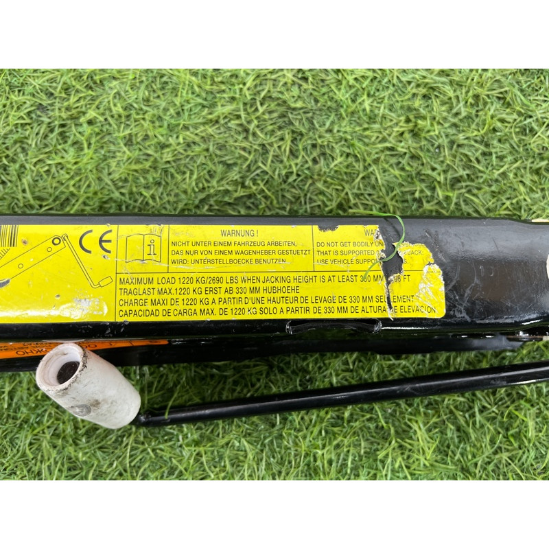 Домкрат (аксессуары) AUDI A8 D4 2011 4,2 4H0011031C