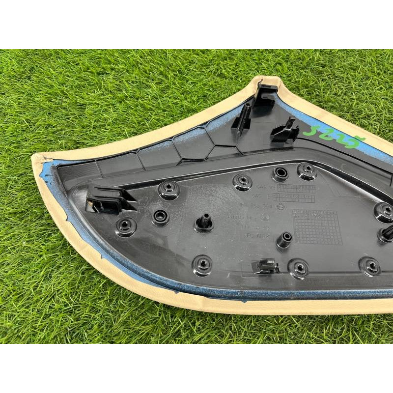 Накладка центральной консоли (салон) AUDI A8 D4 2011 4,2 4H1863304BEM4