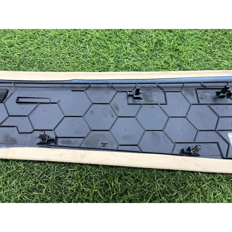 Накладка центральной консоли (салон) AUDI A8 D4 2011 4,2 4H1863304BEM4