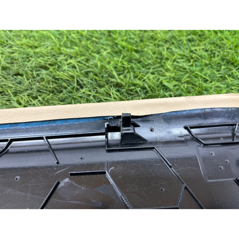 Накладка центральной консоли (салон) AUDI A8 D4 2011 4,2 4H1863304BEM4