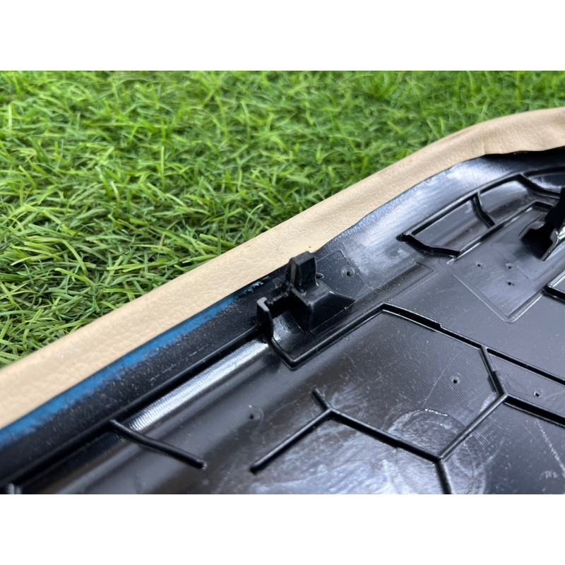 Накладка центральной консоли (салон) AUDI A8 D4 2011 4,2 4H1863304BEM4