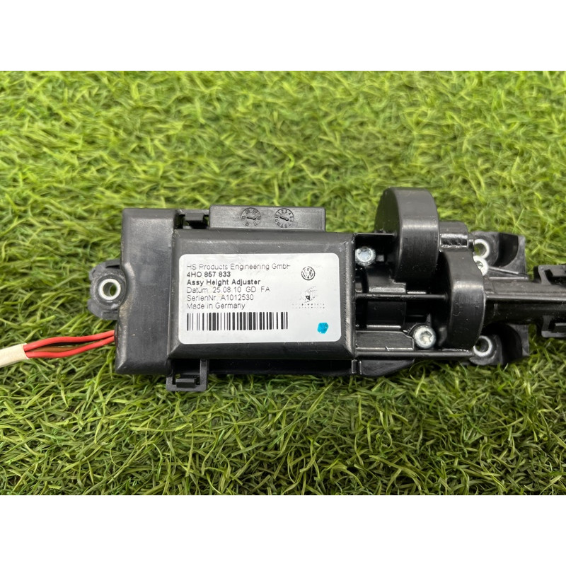 Кронштейн ремня безопасности (салон) AUDI A8 D4 2011 4,2 4H0857833