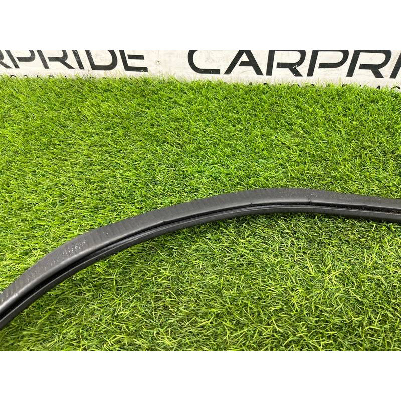 Уплотнитель проема двери (кузов и элементы) AUDI A8 D4 2011 4,2 4H0831721G