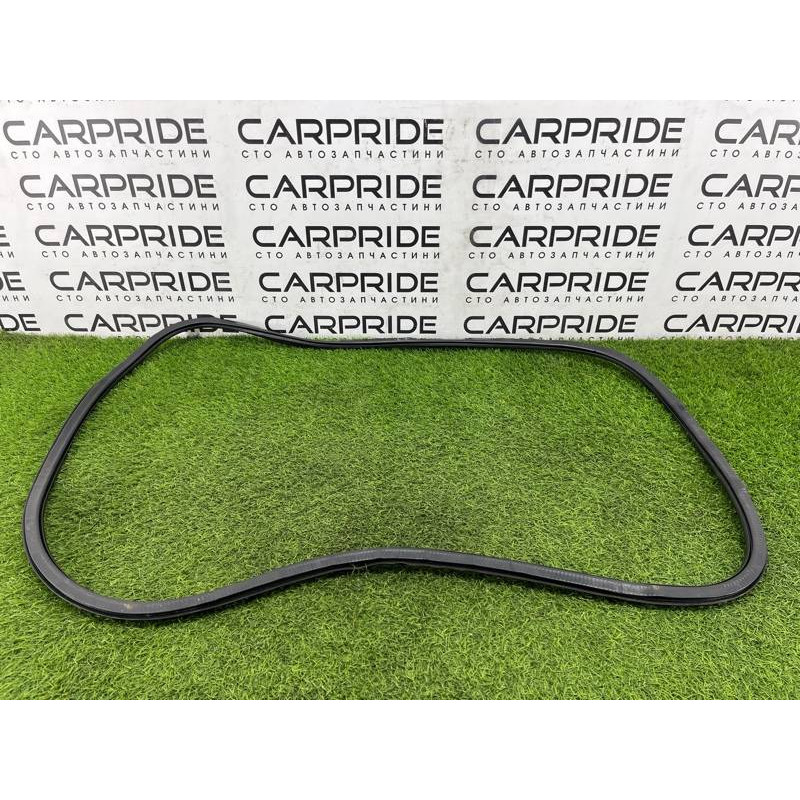 Уплотнитель проема двери (кузов и элементы) AUDI A8 D4 2011 4,2 4H0831721G