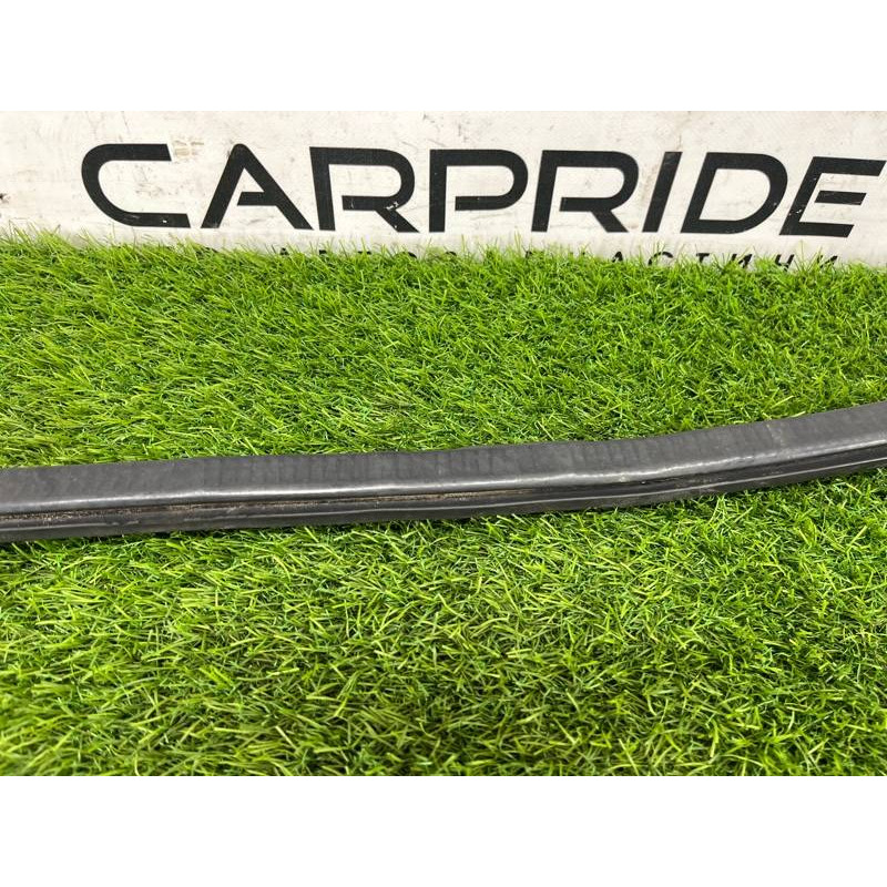 Уплотнитель проема двери (кузов и элементы) AUDI A8 D4 2011 4,2 4H0831721G