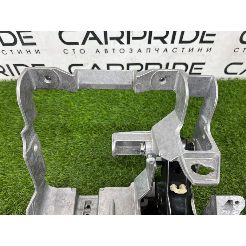 Педаль тормоза с кронштейном (тормозная система) Audi Q5 8R 2012 3.2 CALB 8K1721117