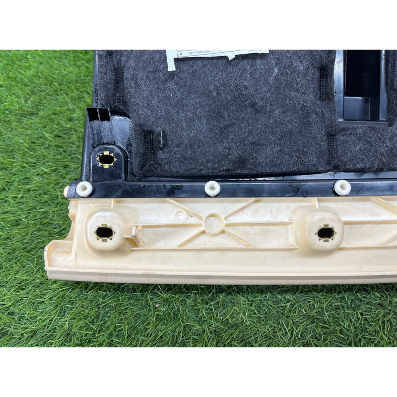 Бардачок (салон) AUDI A8 D4 2011 4,2 4H1880302BEM4