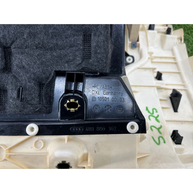 Бардачок (салон) AUDI A8 D4 2011 4,2 4H1880302BEM4