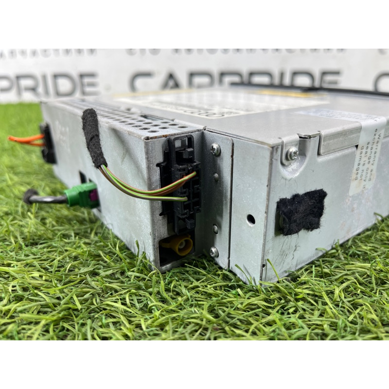 CD-changer (электрика) AUDI A8 D4 2011 4,2 4H0035108A