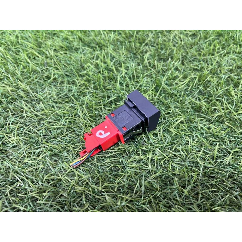 Кнопка VALET (электрика / кнопки) AUDI A8 D4 2011 4,2 4H0941503